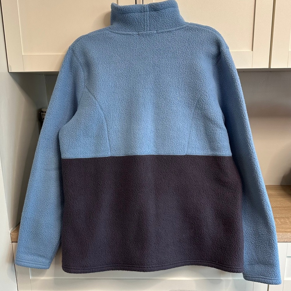 L.L. Bean Two-Tone Light Blue and Navy Fleece Jacket - Picture 2 of 10